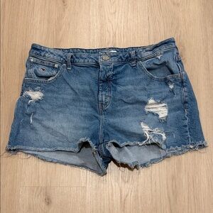 Vintage Tommy Hilfiger size 14 Distressed Blue Denim Women's Shorts